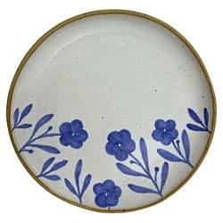 Тарелка ручной работы Незабудки, белая, керамика, 17 см