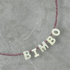Чокер ручной работы с надписью перламутровыми бусинами «Bimbo», бисер, розовый