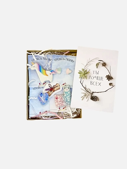 Подарочный набор украшений ручной работы Радость Рядом «Единорог и лама» с открыткой, фото 1.