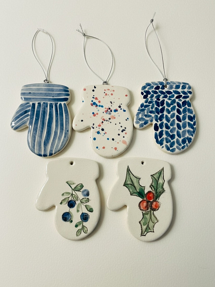 Ёлочная игрушка, плоская «Варежка», керамика, в ассортименте, фото 2.