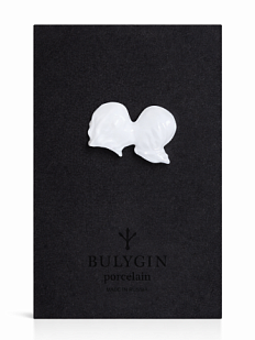 Брошь ручной работы Bulygin «Поцелуй», белая, фарфор
