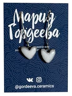 Серьги на петле Сердечки, керамика, белые