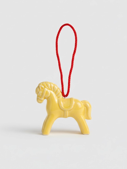 Ёлочная игрушка ручной работы «Лошадь», жёлтая, 10 см, фото 1.