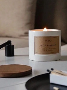 Свеча цилиндр с деревянной крышкой «Розовый пион и нектарин»