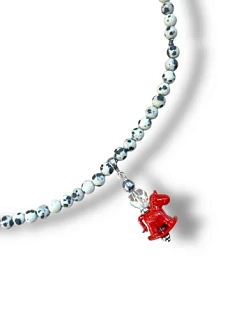 Чокер с подвеской Бур.Мур «Лошадка из детства», родированная латунь, далматиновая яшма, горный хрусталь и эмаль