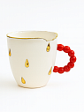 Кружка ручной работы «Погрызанная» из фарфора, белая с золотыми каплями и красной ручкой, объём 300 мл, превью фото 1