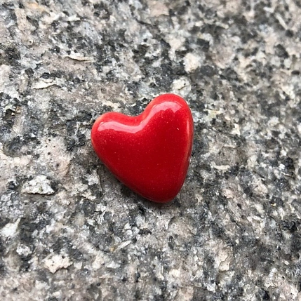 Брошь ручной работы Партала керамика «Сердце красное», фото 4.