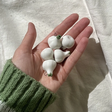 Подвеска Августа «Чесночок», фарфор, фото 3.