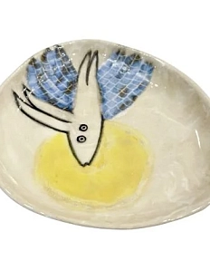 Блюдце ручной работы Катибо Заяц и Солнце, керамика, 14 см