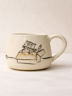 Кружка ручной работы НАДО ЖЕ с росписью «Котик в коробке», белая, керамика, 300 мл