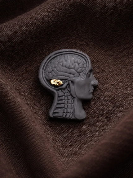Брошь ручной работы Фарфор Булыгина «Мозг», чёрно-золотистая, фото 3.