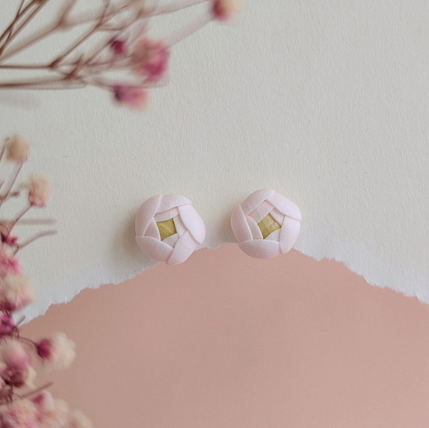 Серьги-гвоздики «Ранункулюс», полимерная глина, фото 3.