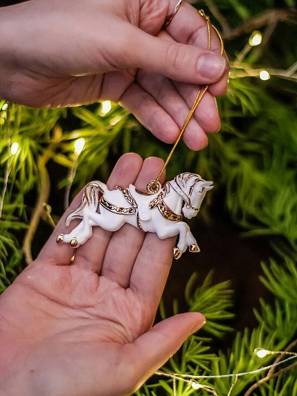 Игрушка новогодняя Фарфор Булыгина «Лошадка №2», фото 1.