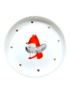 Тарелка ручной работы Ким керамика с бортиком Лисёнок в жабо с сердечками, белая, фарфор, 13 см
