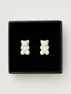 Сережки-гвоздики «Мармеладные мишки», белые, фарфор