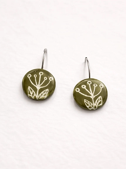 Серьги Elizabeth Madar с цветочным орнаментом, круглые, керамика, хаки, фото 1.