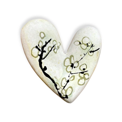 Брошь ручной работы КерамЕлКа «Длинное сердце с цветами», белая. керамика, фото 4.