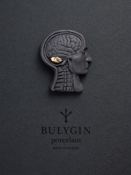 Брошь ручной работы Bulygin «Мозг», фарфор, чёрно-золотистая, фото 1.