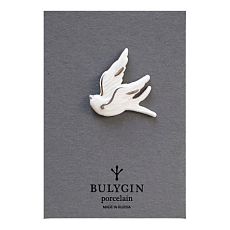 Брошь ручной работы Bulygin «Ласточка», бело-серебристая, фарфор