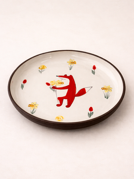 Тарелка ручной работы Ким керамика с бортиком Лис с нарциссами, белая, 13 см, фото 2.