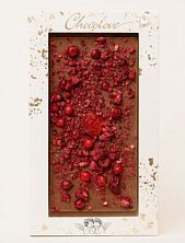 Шоколад молочный с брусникой, малиной и вишней