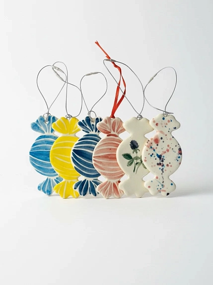 Ёлочная игрушка Верба керамика «Конфета», плоская, керамика, в ассортименте, фото 1.