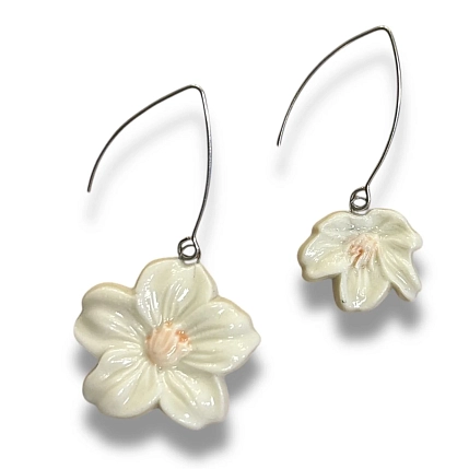 Серьги КерамЕлКа «Белые цветочки», фарфор, фото 3.