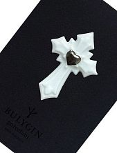 Брошь ручной работы Bulygin «Крест», бело-серебристая, фарфор