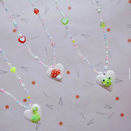 Чокер ручной работы Радость Рядом с сердечком «Голубой цветочек», полимерная глина, бисер, фото 4.