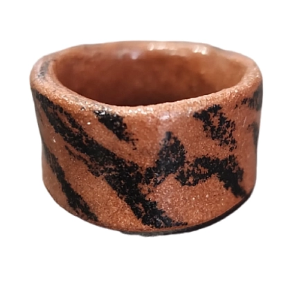 Кольцо ручной работы Бережно «‎Тигр»‎‎, керамика, черно-оранжевое, фото 1.