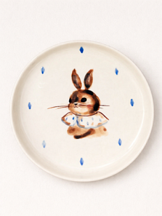 Тарелка ручной работы Ким керамика с бортиком Зайка с воротничком, белая, фарфор, 14 см