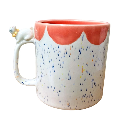 Кружка ручной работы Маковка с фигуркой на ручке «Котик», бело-розовая, 380 мл, цилиндр, фото 3.