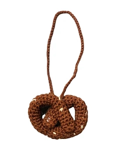 Вязаный обвес брелок «Кренделёк», 7 см