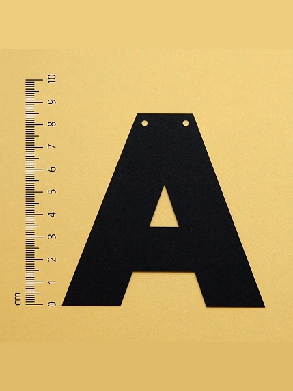 Бумажная гирлянда из букв Tak.sebe.prazdnik «ХОЧУ БЫТЬ ВСЕГДА ВЛЮБЛЁННЫМ», чёрная, картон, 240 г/м², фото 3.