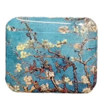 Значок с картиной «Цветущие ветки миндаля», фото 1.