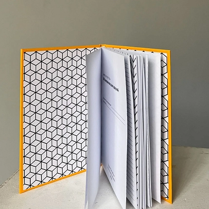 Блокнот в твердой обложке «30 вопросов для друзей», А5, жёлтый, фото 4.