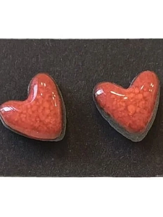 Серёжки-гвоздики ручной работы Мария Гордеева Сердечки, керамика, бледно-красные
