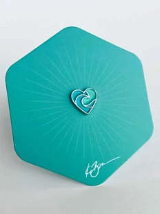 Значок «Сердечко с волной», бирюзовый