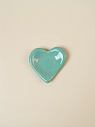 Блюдце ручной работы Августа в виде сердечка, мятное, керамика, 6 см, превью фото 1