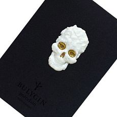 Брошь ручной работы Bulygin «Череп» малая, фарфор, бело-золотистая