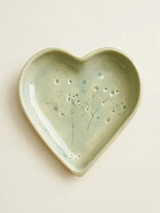 Тарелка ручной работы Ceramission в форме сердечка с оттиском трав, керамика, зелёная, 12см