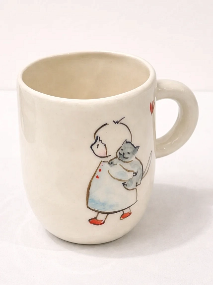 Кружка ручной работы НАДО ЖЕ с росписью «Девочка с котиком», белая, керамика, 300 мл, фото 2.