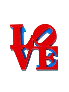 Брошь Monolama «LOVE», красная