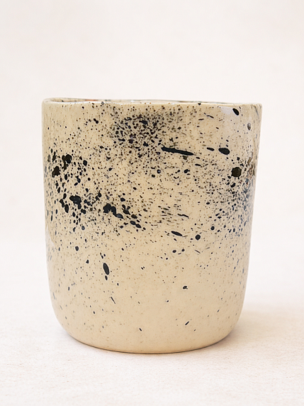 Стакан ручной работы с чёрными брызгами, полуфарфор, 150 мл, фото 1.