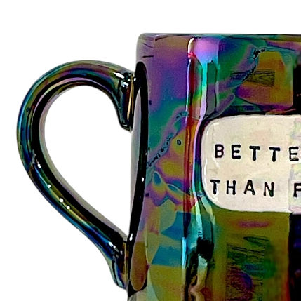 Кружка ручной работы Тата вытворяет/NF ceramics «Better done than perfect», перламутровая, керамика, 500 мл, фото 2.
