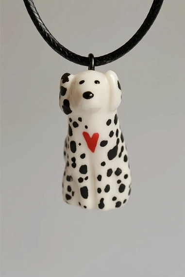 Подвеска ручной работы Боттери керамика с собачкой «Далматинец сидящий»‎, керамика, фото 1.