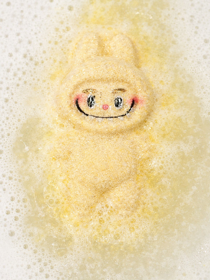 Бомбочка для ванны «Лабубу», жёлтая, фото 2.