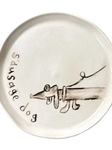 Тарелка ручной работы «Sausage dog», керамика, 16 см