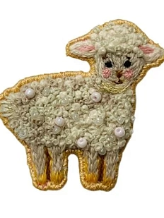 Брошь с ручной вышивкой «Барашек», светло-серая