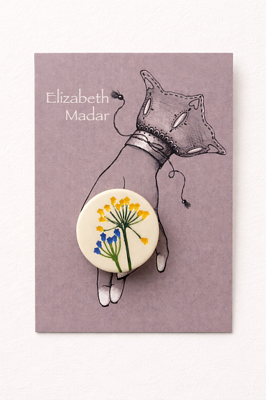 Брошь ручной работы Elizabeth Madar Оттиск трав, жёлто-голубая, керамика, фото 2.